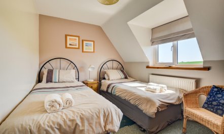 3 Bed in Burnham Market 6