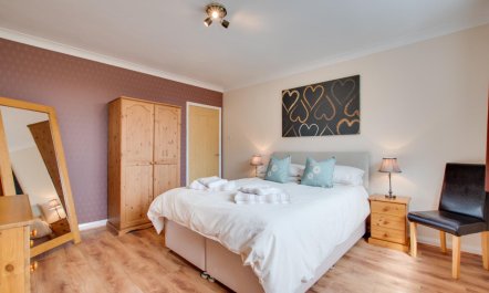 4 Bed in Appledore 6