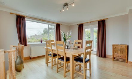 4 Bed in Appledore 5