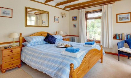 2 Bed in Waldringfield 1