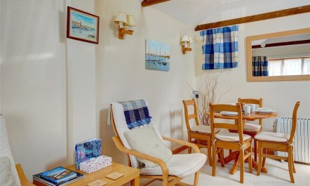 2 Bed in Waldringfield 4