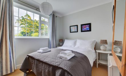 3 Bed in Burnham Deepdale 6