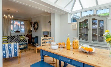 3 Bed in Burnham Deepdale 9