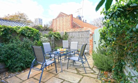 4 Bed in Southwold 1