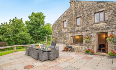 6 Bed in Tosside Near Settle