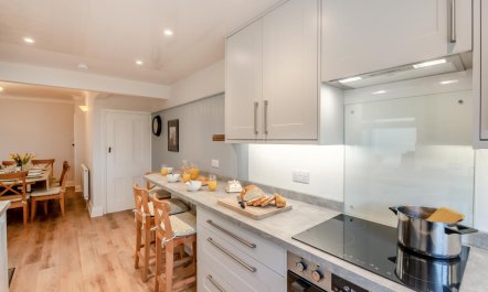 5 Bed in Runswick Bay 8