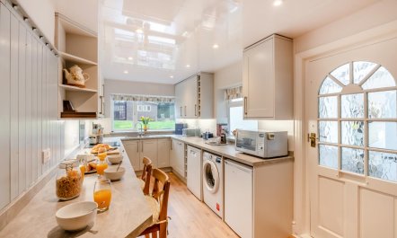 5 Bed in Runswick Bay 9