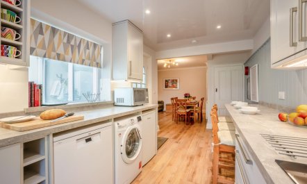 5 Bed in Runswick Bay 3