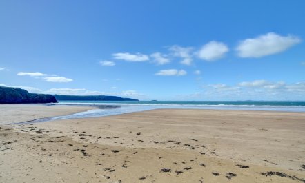 2 Bed in Broad Haven 4