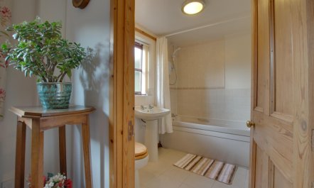 3 Bed in Machynlleth 5