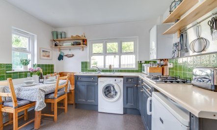 2 Bed in Saundersfoot 1