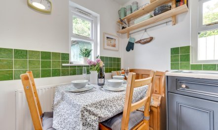 2 Bed in Saundersfoot 2