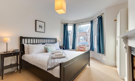 4 Bed in Southwold 5