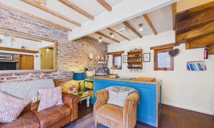 2 Bed in Whitby 3