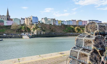 2 Bed in Tenby 3