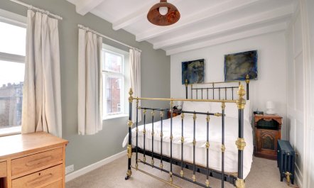 2 Bed in Whitby 2