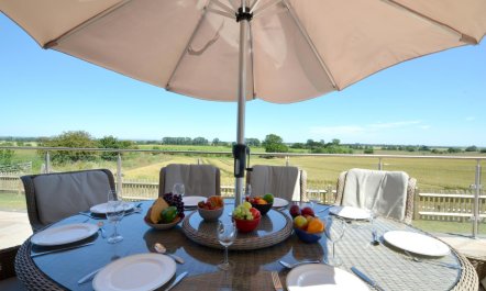 6 Bed in Tenterden 1