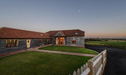 6 Bed in Tenterden 4