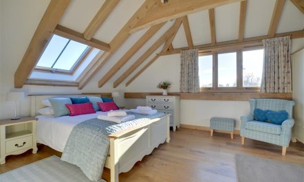 6 Bed in Tenterden 8