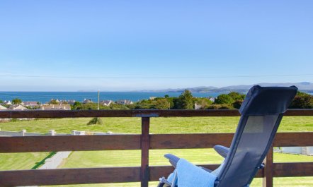 4 Bed in Moelfre