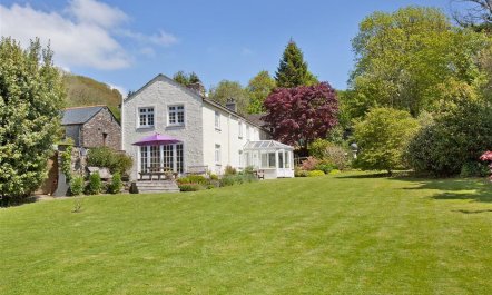 4 Bed in Lostwithiel 0