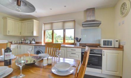 2 Bed in Llandrindod Wells 2