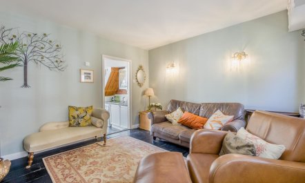 1 Bed in Woodbridge 6