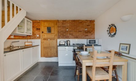 1 Bed in Woodbridge 2