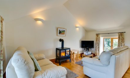 3 Bed in Aberystwyth 1