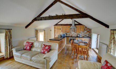 3 Bed in Aberystwyth 3