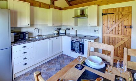 1 Bed in Llandinam 2