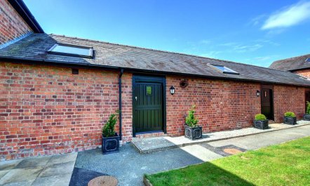 1 Bed in Llandinam 1