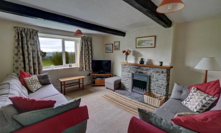 4 Bed in Presteigne 1
