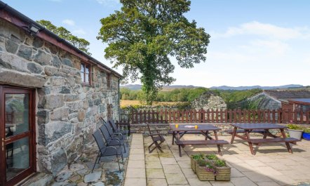 4 Bed in Dolgellau 3