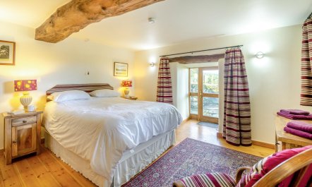 4 Bed in Dolgellau 2