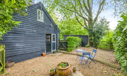 1 Bed in Acle