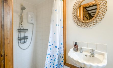 1 Bed in Acle 8