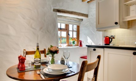 1 Bed in Aberdaron 3