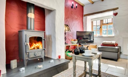 1 Bed in Aberdaron 5