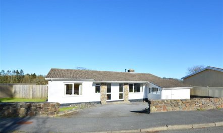 4 Bed in Saundersfoot