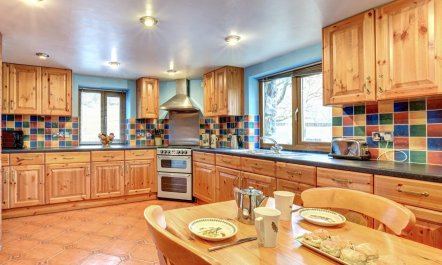 3 Bed in Dinas Mawddwy 3