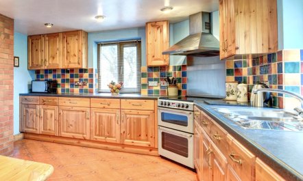 3 Bed in Dinas Mawddwy 2