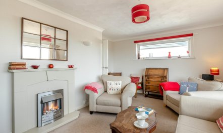 3 Bed in Broadsands, Paignton 9