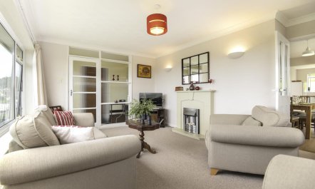 3 Bed in Broadsands, Paignton 6