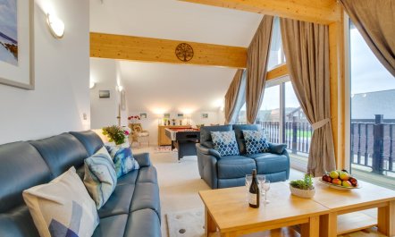 4 Bed in St Columb 3