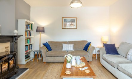 3 Bed in Hartland 5