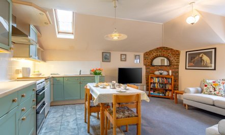 2 Bed in Brighton & Hove 4