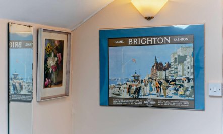 2 Bed in Brighton & Hove 9