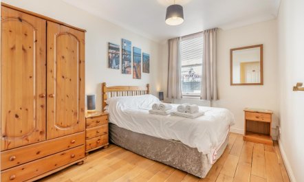 2 Bed in Whitby 3