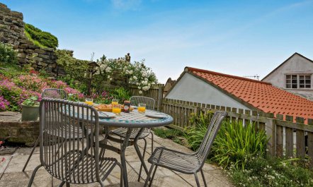 2 Bed in Whitby 6